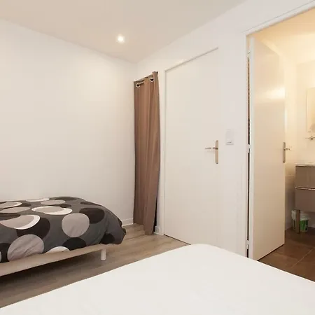 2 Chambres 2 Salles De Bain Rue Marceau *